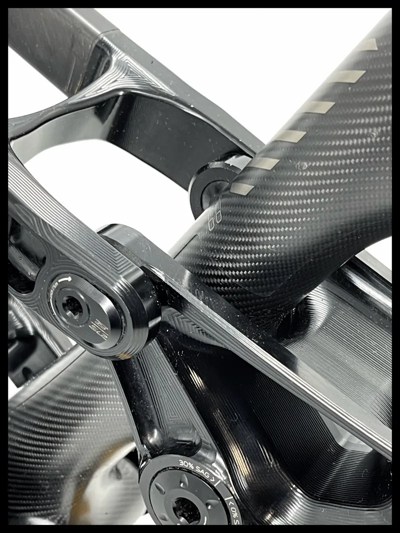 Hope 916 Enduro MTB Carbon frame and shock Size H4 Approved Used-6